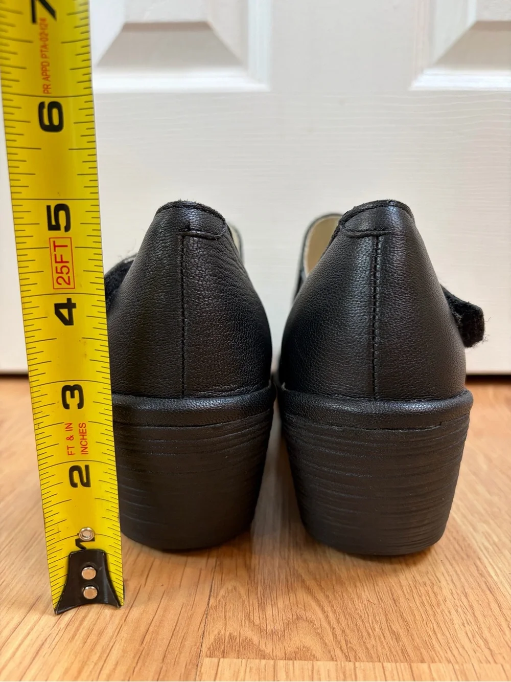 Fly London Black Leather Yasi Wedge Pump  Velcro Mary Jane Size 39 (8/8.5)